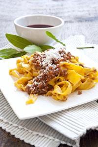 tagliatelle bolognese